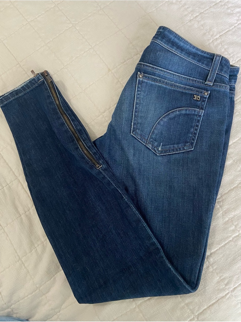 Joe's Jeans Women's Ankle Chelsea Skinny Jeans with Ankle Zip